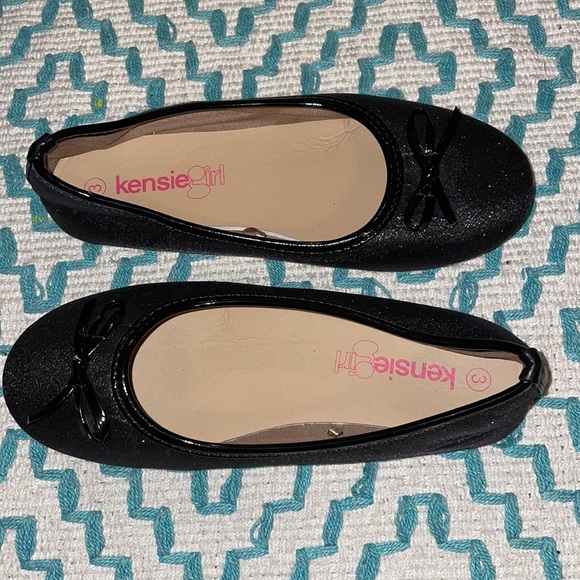 Kensie Girl Shoes Euc Kensie Girl Black Flats Poshmark